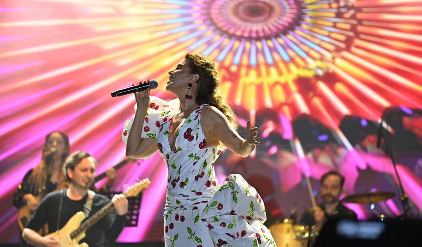 Kiraz Festivaline Muhteşem Kapanış
