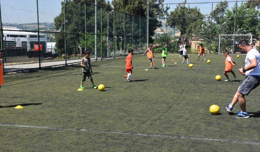 Kadınlara ve Çocuklara Yaz Kursları ile Destek
