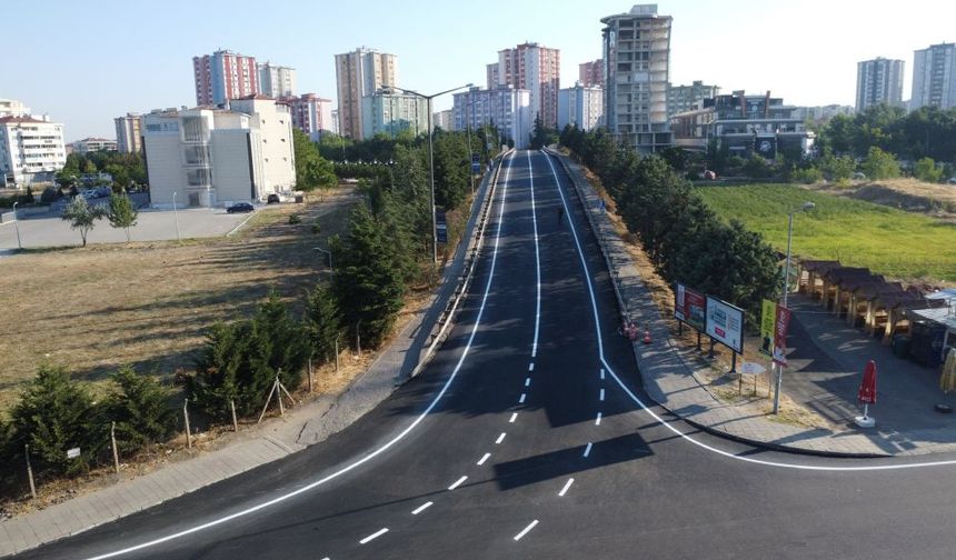 Emlak Konutları Köprüsü ve Piri Reis Caddesi Baştan Sona Yenilendi