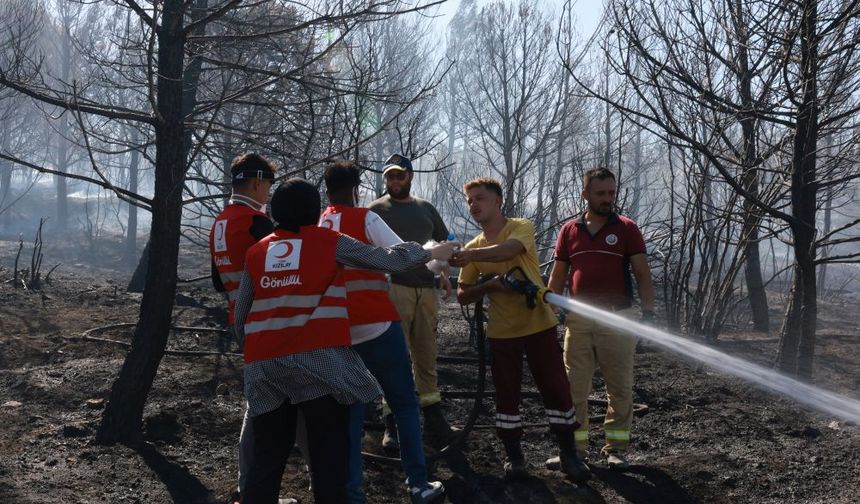 Kızılay, 127 Yangına Müdahalede Destek Sağladı