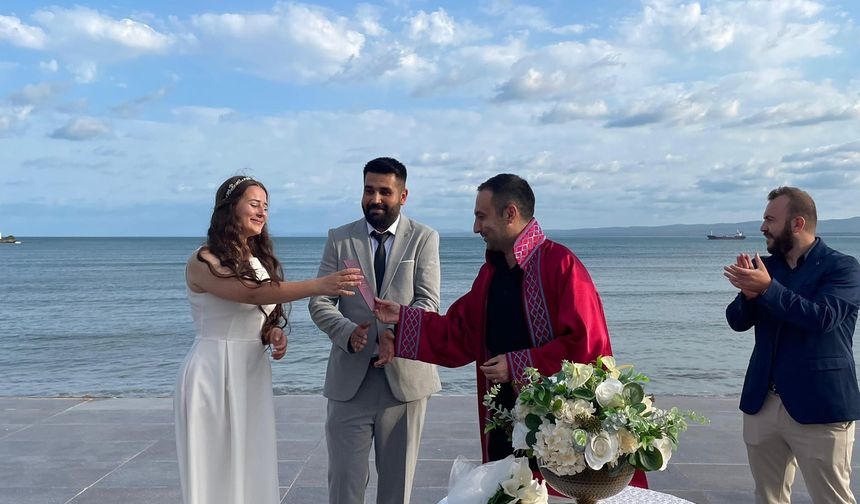 Başkan Erdem Genç Çiftin Mutluluğuna Ortak Oldu