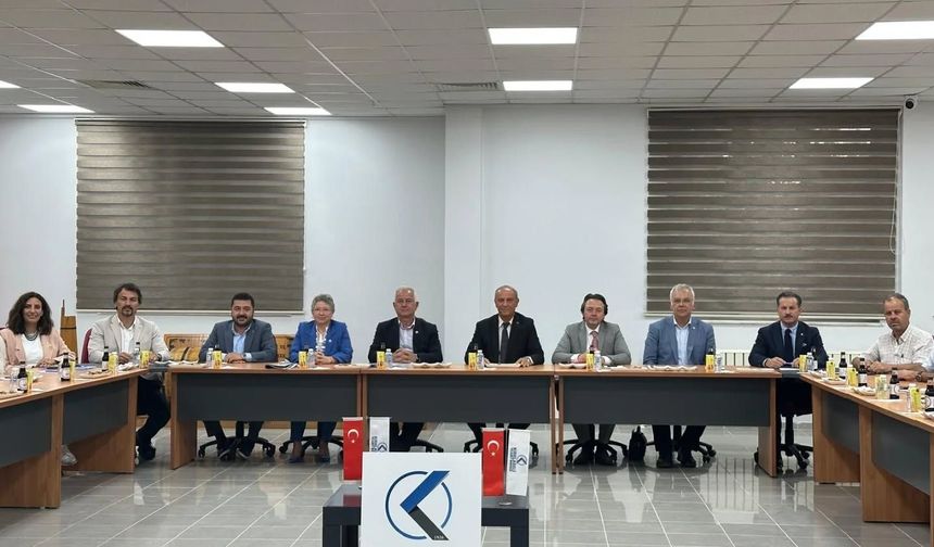 CHP Heyetinden Kırklareli Ticaret Borsasına Ziyaret