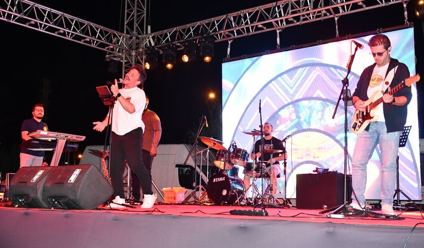 Lüleburgaz’da Yaz Akşamları Konserleri Sona Erdi