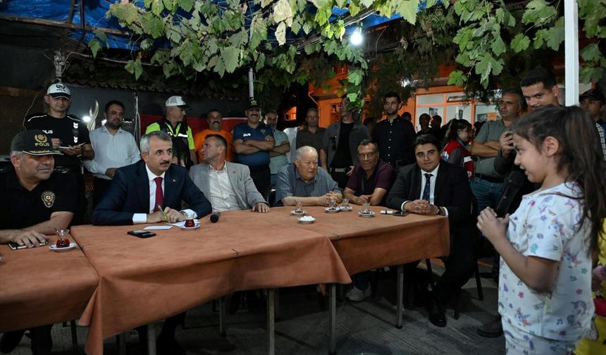 Edirne Valisi Sezer Vatandaşlarla Bir Araya Geldi