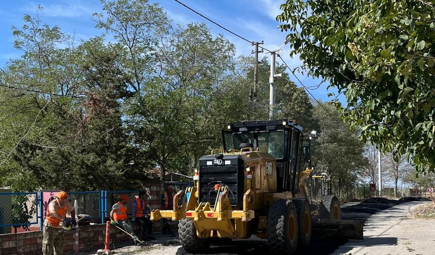 Kofçaz’da Asfalt Çalışmaları Yapıldı