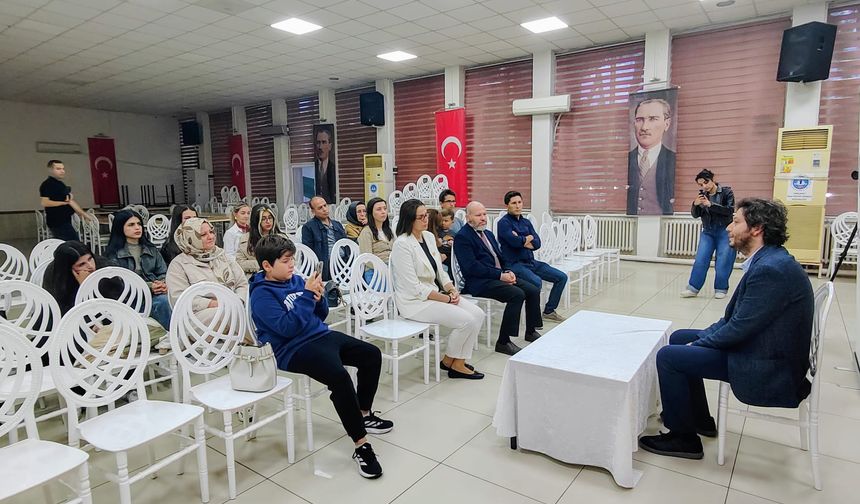 Kırklareli Üniversitesi Bilim Kafe’nin Konuğu, Dr. Saltık Oldu
