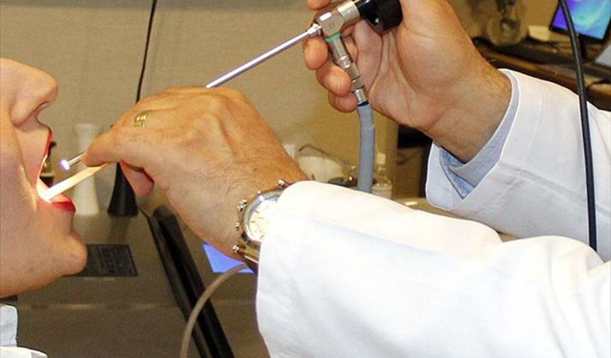 Ağız Kokusu Sosyal İlişkileri Derinden Sarsabiliyor