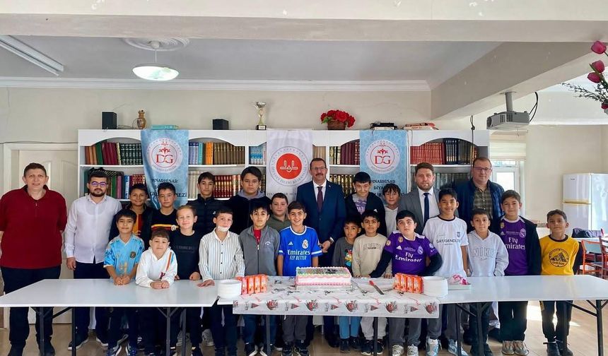 Pınarhisar’da Ara Tatil Gençlik Kampı Sona Erdi