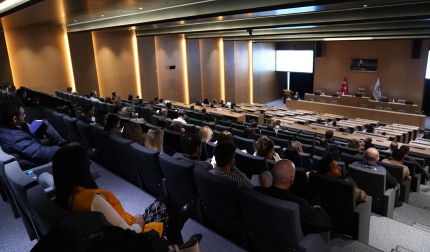 Kadınların Bireysel Mücadelesi Sahnelendi