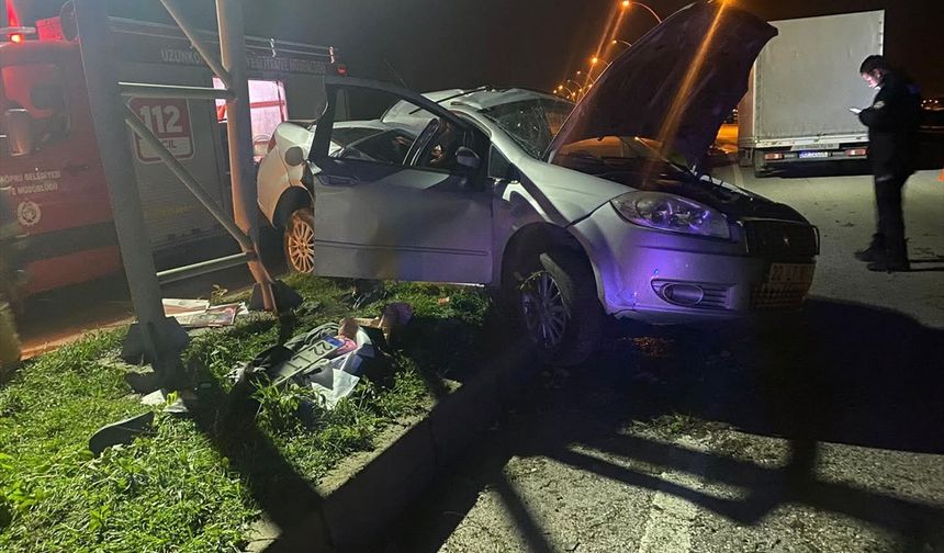 Edirne: Direğe Çarptı Hayatını Kaybetti