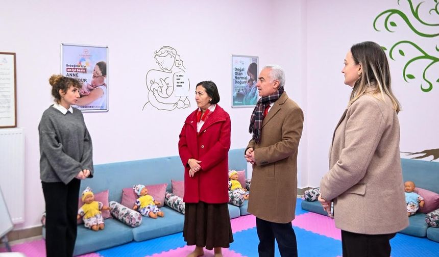 Vali Turan, "Normal Doğum Ülkemizin Geleceği Açısından Stratejik Bir Öneme Sahip"