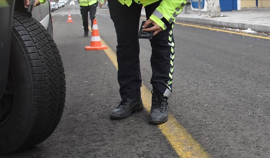 Güvenlik Direksiyonda Değil Lastikte Başlıyor!