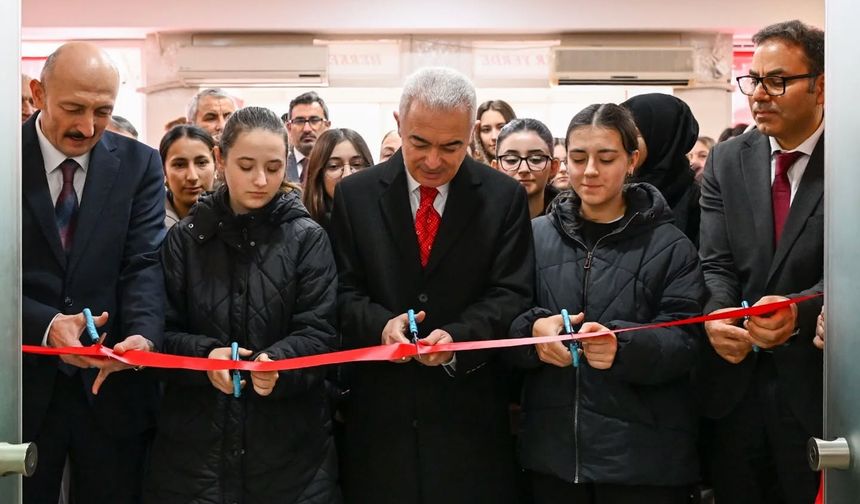 Kırklareli’nde “Sanat Diliyle Değerlerimiz” Sergisi