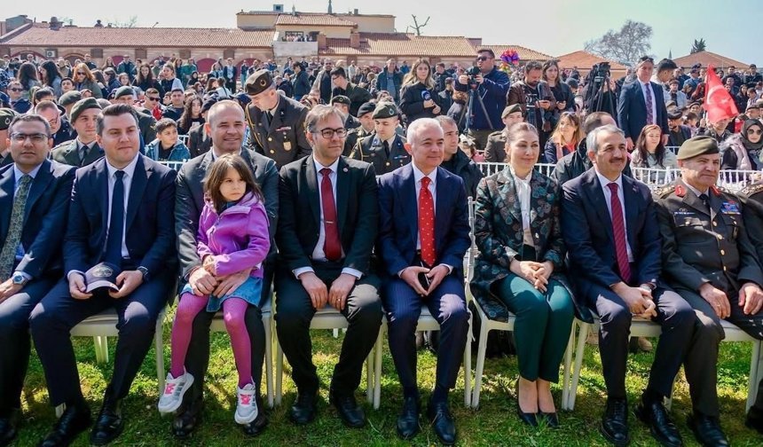 Balkan Şehitlerini Andılar