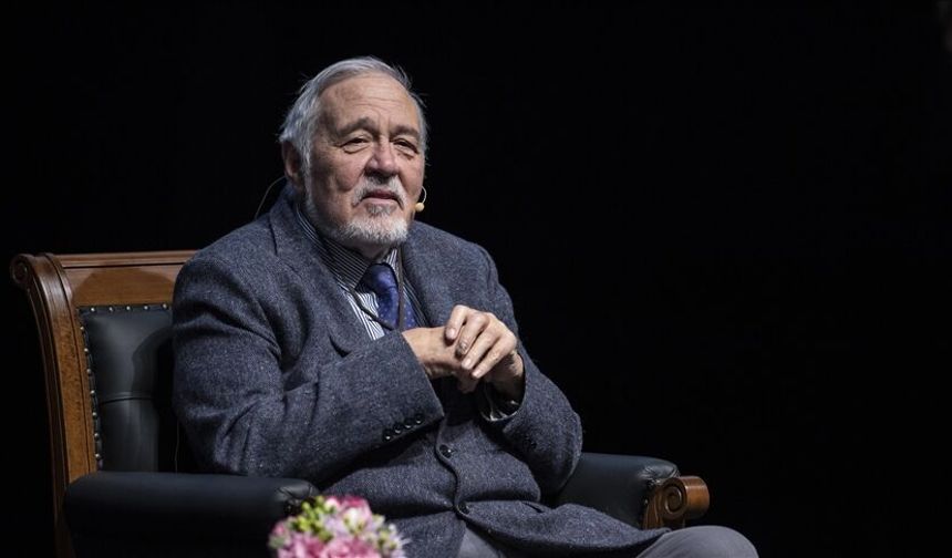 Ünlü Tarihçi İlber Ortaylı Vefat Etti