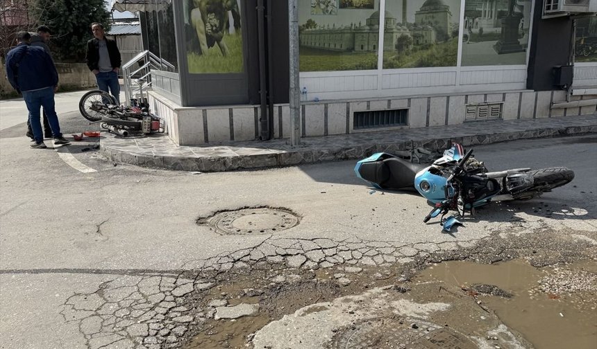 Önce Kaza Sonra Silahlı Kavga! İşte Görüntüler