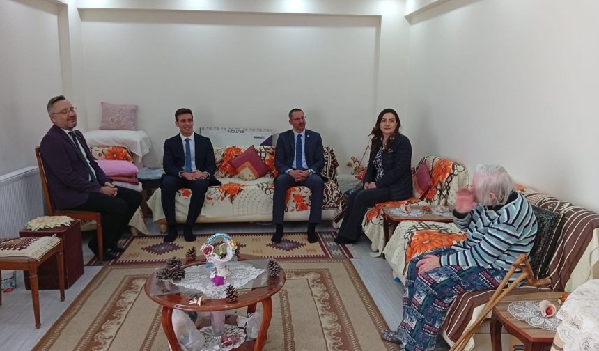 Kaymakam Özderin’den Hane Ziyaretleri