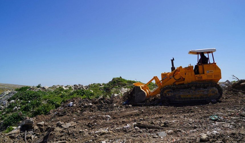 Pınarhisar; Hafriyat Döküm Alanı Dozer İle Temizlendi
