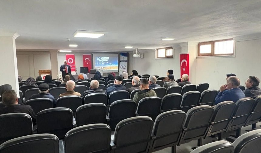 Lüleburgaz’da Hacı Adaylarına Hazırlık Kursu Gerçekleştirildi