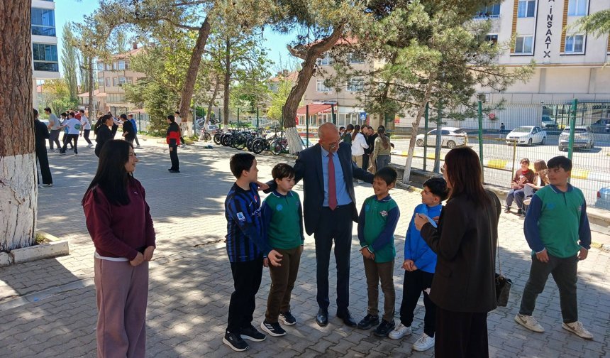Müdür Akdemir’den Bocce Takımına Moral Ziyareti