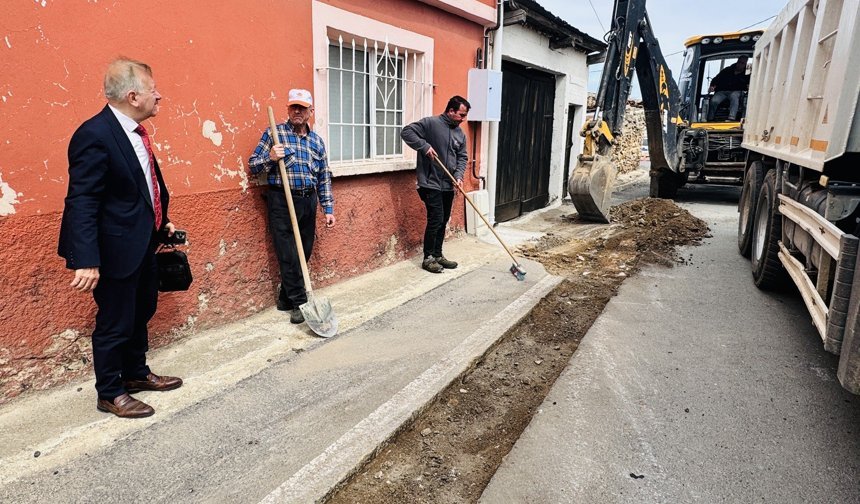 Üsküp’te Yol Onarım Çalışmaları Devam Ediyor