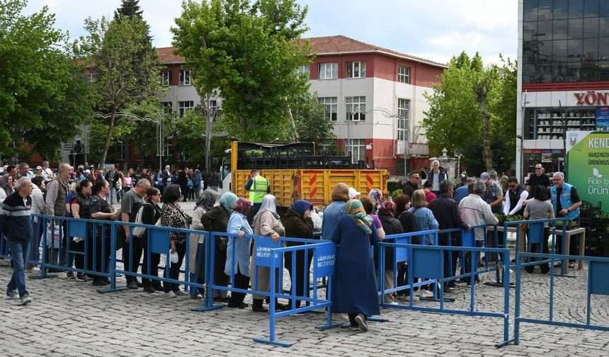 Lüleburgaz’da 15 Bin Fide 1 Saatte Tükendi