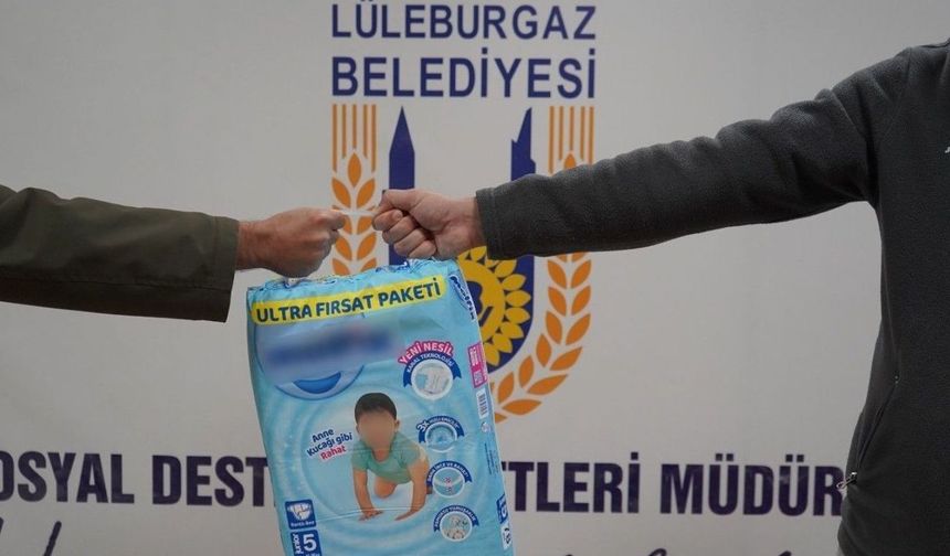 Lüleburgaz’da Ek Gıda ve Bez Destekleri Devam Ediyor