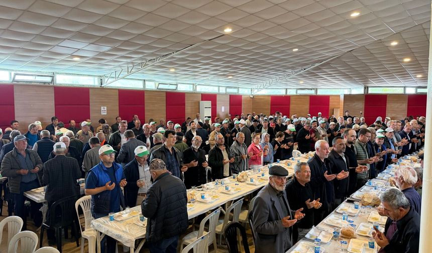 İnece'de Eller Semaya Açıldı