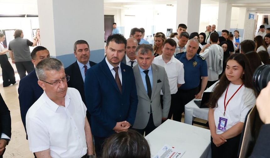 Babaeski Öğrencilerden Bilim Fuarı