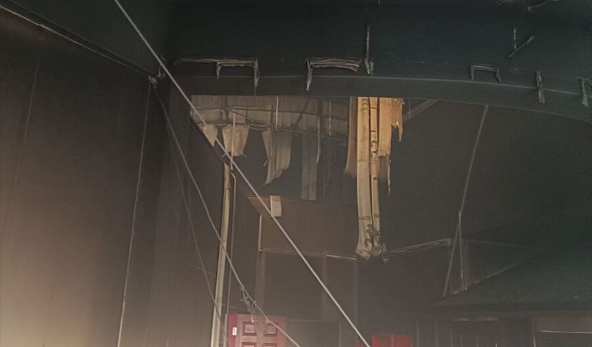 Yüksekokulda Çıkan Yangın Söndürüldü