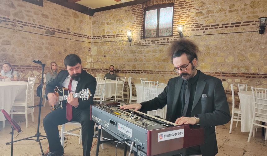 Can Tutuğ ve Tolga Şişko'dan Caz Müzik Dinletisi
