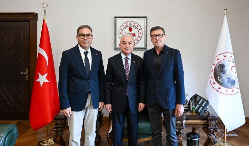Vali Turan Kültürel Miras Taşıyıcısı Özcan Abacı’yı Ağırladı