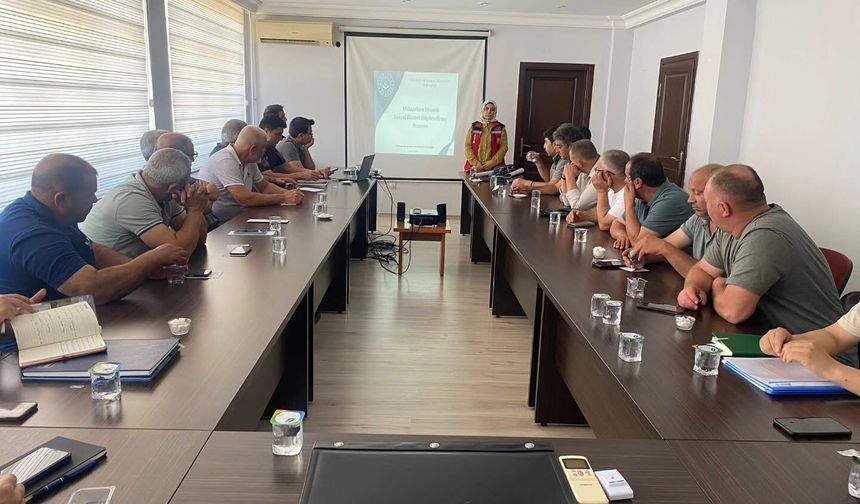 Köy Muhtarlarına “Aile Yılı” Bilgilendirmesi