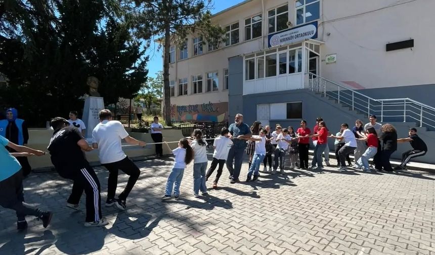 Kırıkköy Ortaokulu’nda Eğlence Zirve Yaptı