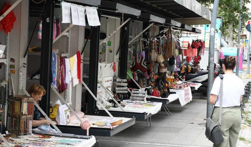 Lüleburgaz’da Emeğin ve Dayanışmanın Adresi ‘Emek Pazarı’