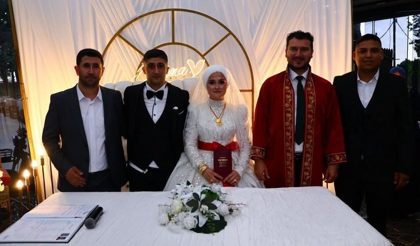 Başkan Yayla Genç Çiftin Mutluluklarına Ortak Oldu