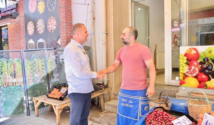 Kırklareli'nde Başkan Bulut'a Esnaftan "Altyapı" Teşekkürü