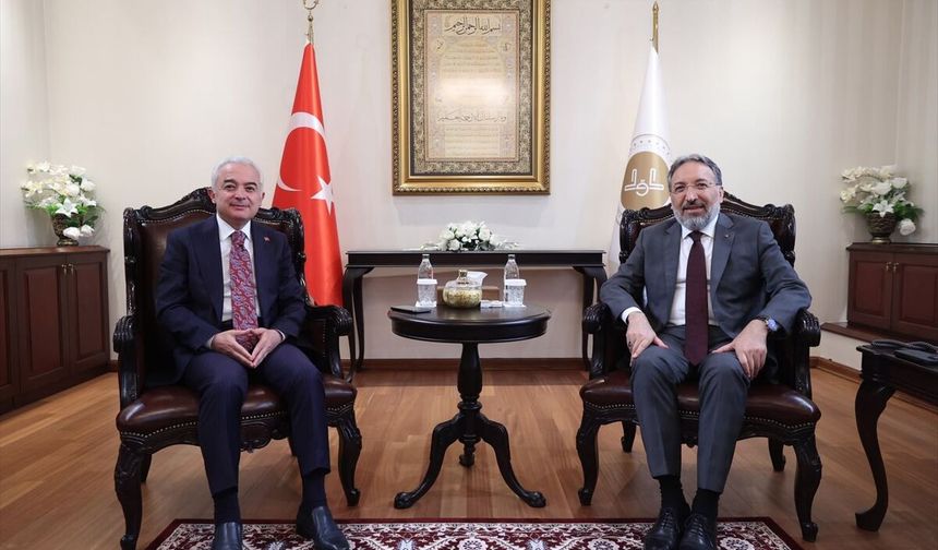 Vali Turan'dan, Diyanet İşleri Başkanı'na Ziyaret