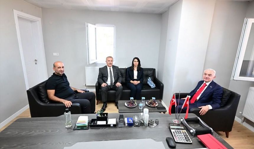 Kırklareli Valisi Turan, Fabrika Ziyaretinde Bulundu