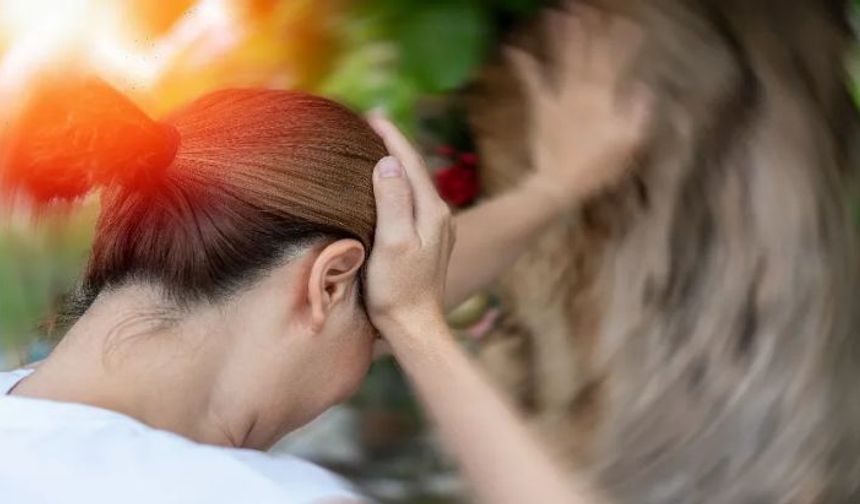 Baş Dönmesi ve Mide Bulantısı Kadınlarda Kalp Krizi Belirtisi Olabilir