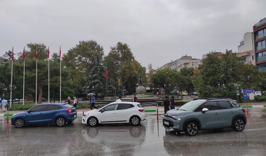 Kırklareli’nde Sağanak Yağış Etkili Oldu