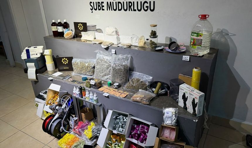Kırklareli: Kargoyla Uyuşturucu Ticareti Yapan 6 Şüpheli Tutuklandı