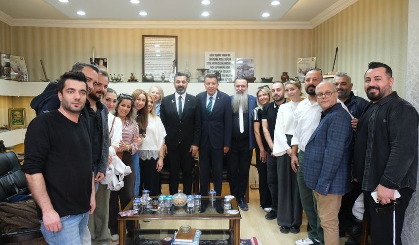 Başkan Adayı Karakahya Çalışmalarını Sürdürüyor