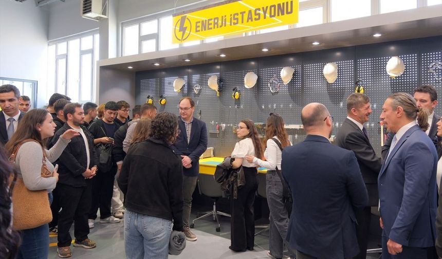 Kırklareli Üniversitesinde Milli Teknoloji Atölyesi Açıldı
