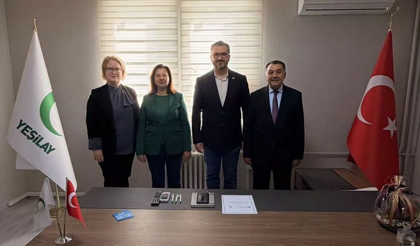 Kırklareli Yeşilay Başkanlığına Ziyaretler Sürüyor