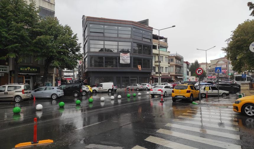 Kırklareli’nde Sağanak Yağış Etkili Oluyor